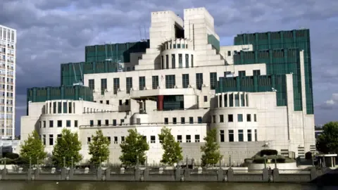 The UK's Secret Intelligence Service Launches Dark Web Platform to Recruit Intelligence Sources in the Russian Federation