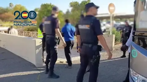 Spain Detains 19 Suspects Accused of Torture and Homicide Following 50 Migrants Vanish from Boat